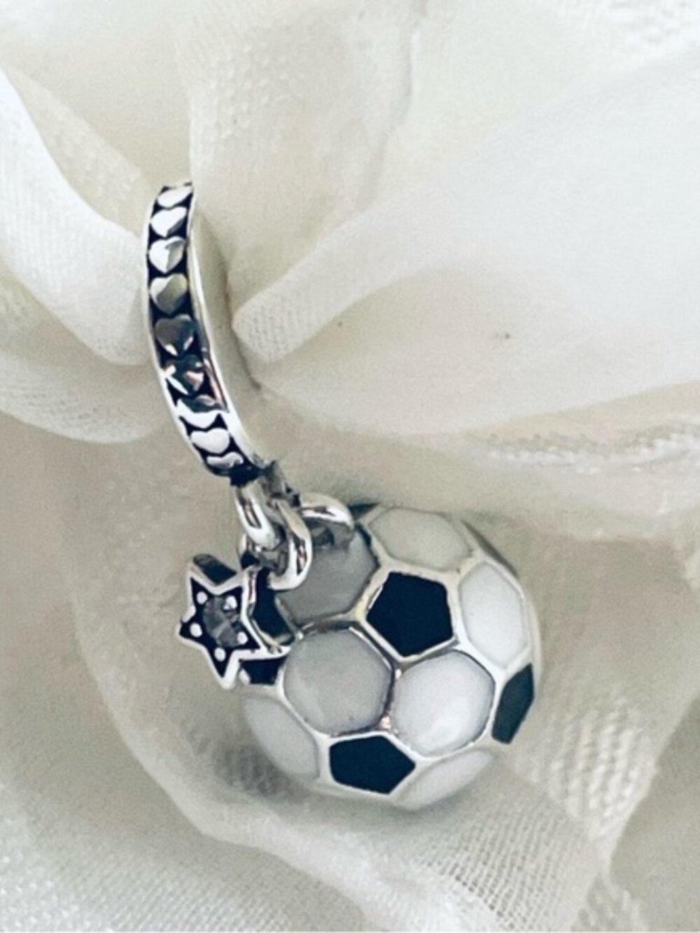 ⚽🌍 NWOT World Cup Soccer Ball Charm – Sterling Silver 925 ✨